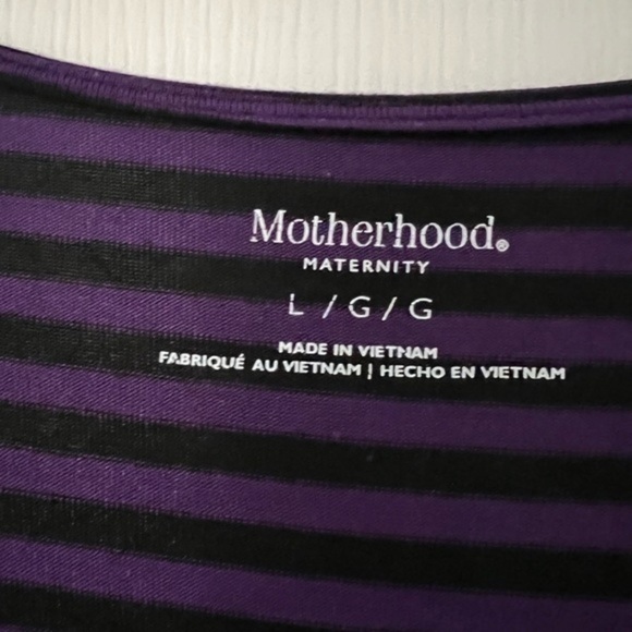 Motherhood Maternity v-neck pullover with ruched sides Size L large - Picture 3 of 3